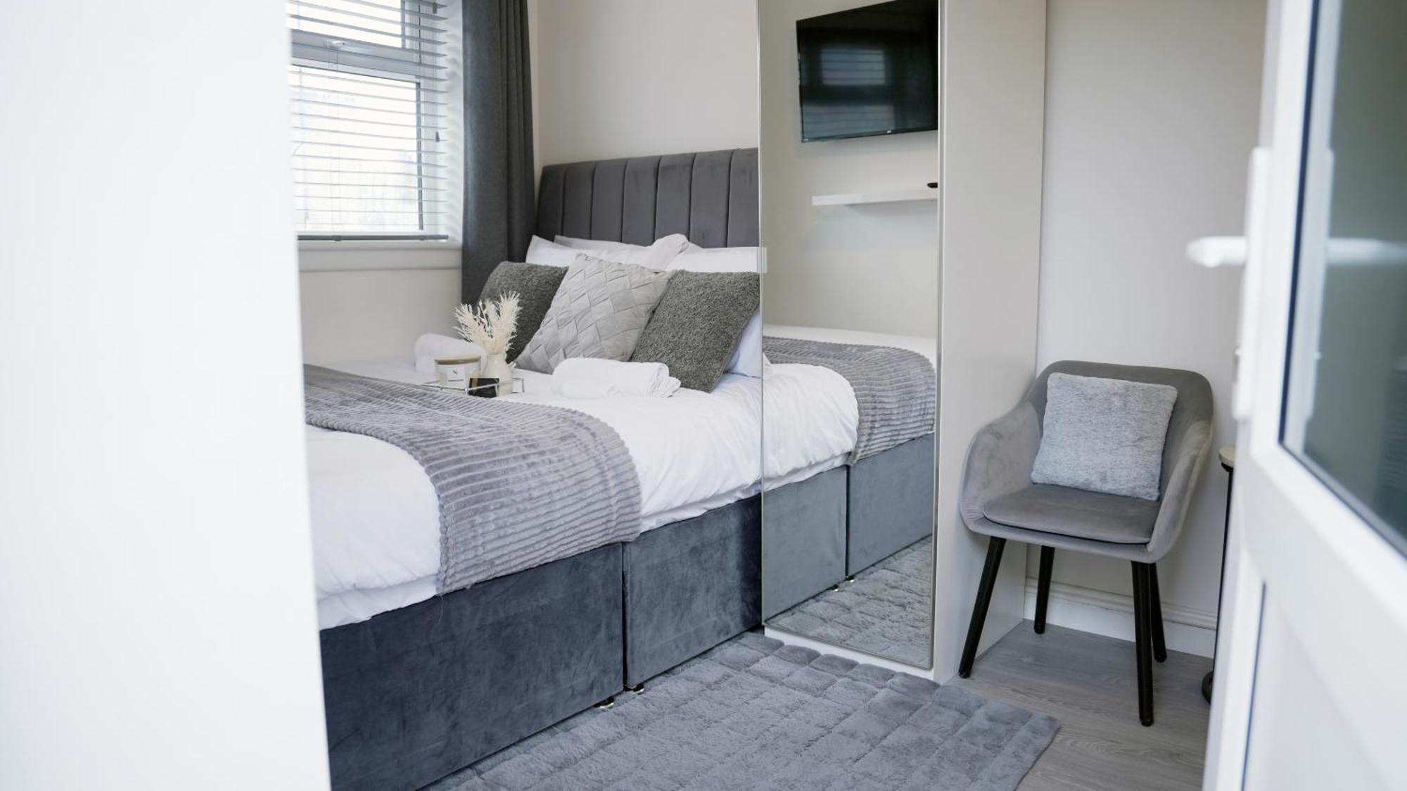 City Centre House, Parking With Ev, Free Wifi, Netflix Ковентри Экстерьер фото